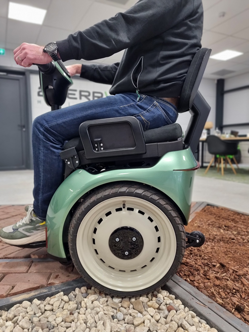 2KERR Mobility